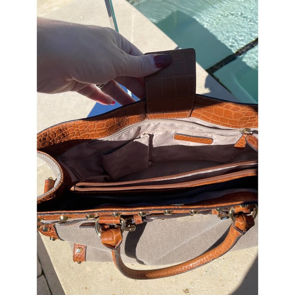 Michael Kors Tote - Picture 8 of 8